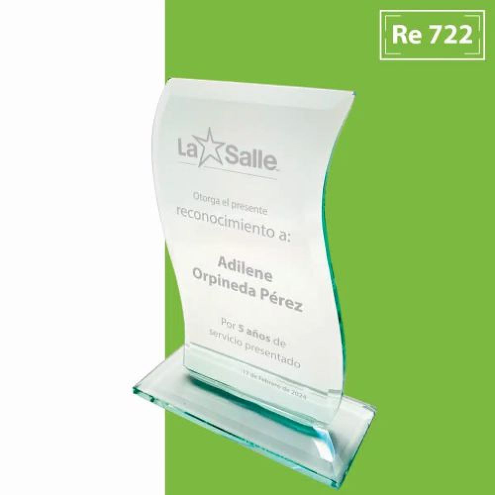 RECONOCIMIENTO DE CRISTAL JADE LADIADO  CON   MEDIDA         22 CM  ALTURA X 12 CM DE ANCHO  BASE DE CRISTAL 16 CM X 7 CM     INCLUYE  GRABADO LASER Y CAJA INDIVIDUAL imagen